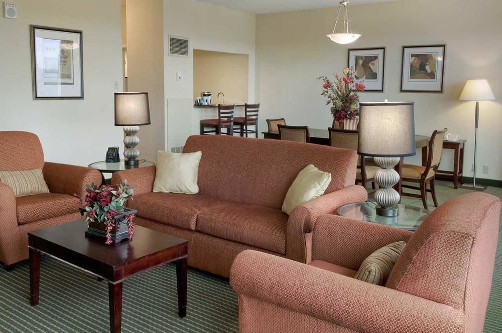 Travelodge By Wyndham Lafayette Εξωτερικό φωτογραφία