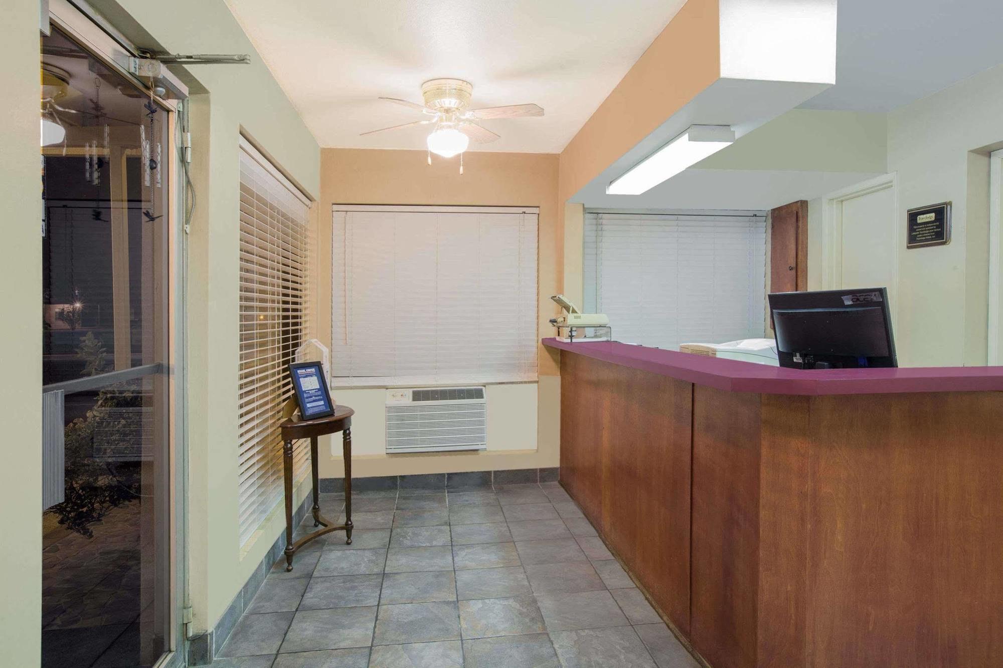 Travelodge By Wyndham Lafayette Εξωτερικό φωτογραφία